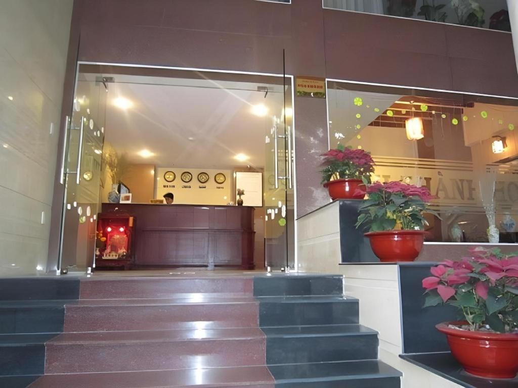 Nui Thanh Hotel Ho Chi Minh City Exterior photo
